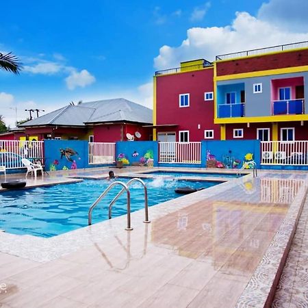 Kikis Court Resort Hohoe ภายนอก รูปภาพ